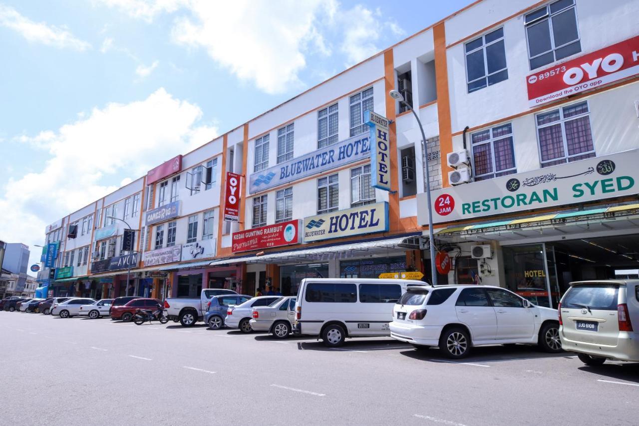 Oyo 89763 Bluewater Hotel Mersing Bagian luar foto