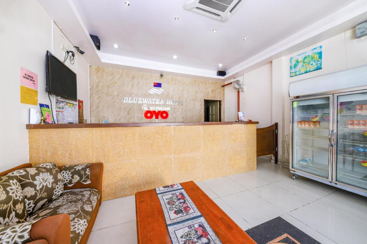 Oyo 89763 Bluewater Hotel Mersing Bagian luar foto