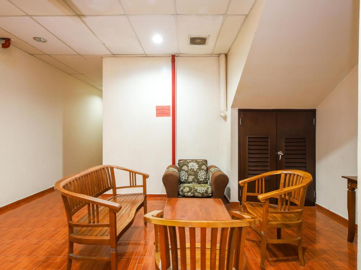 Oyo 89763 Bluewater Hotel Mersing Bagian luar foto