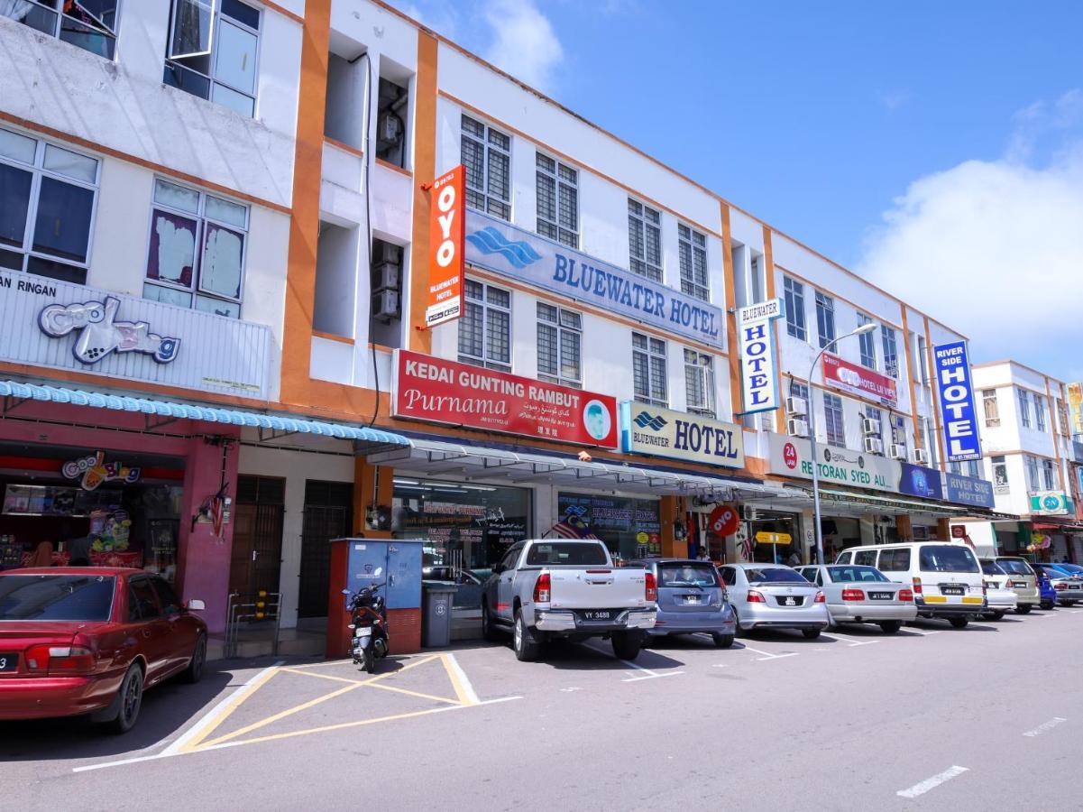 Oyo 89763 Bluewater Hotel Mersing Bagian luar foto